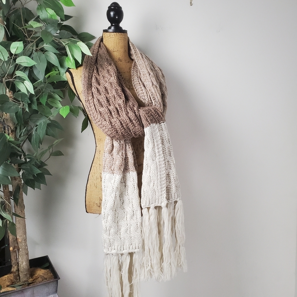 Treasure & Bond Cable Knit Scarf Or Accent Throw Cream Brown